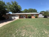 Building Photo - 3912 N 11th St