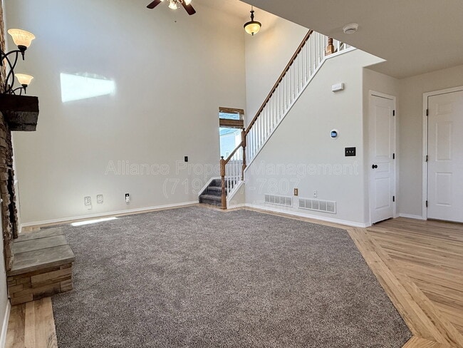 Building Photo - 6510 Oakwood Blvd