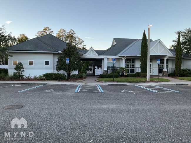 Building Photo - 15773 Equine Gait Dr