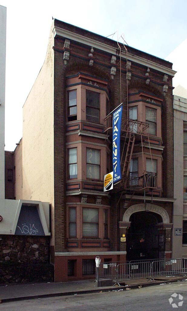 Building Photo - 669 ELLIS Apartments