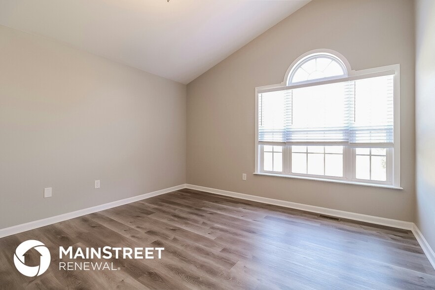 Building Photo - 448 Sunray Dr