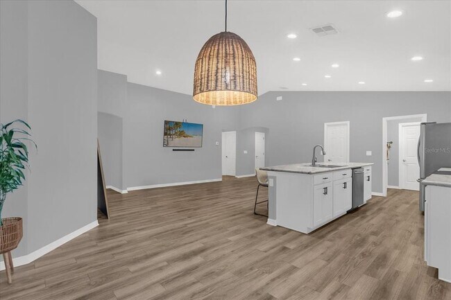 Building Photo - 955 Pearly Ridge Ln