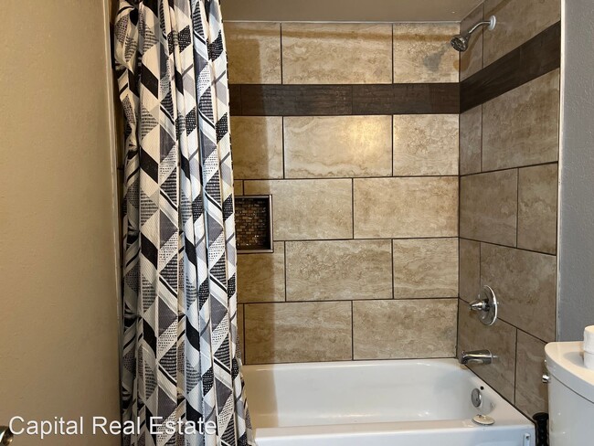 Building Photo - 3 br, 2 bath House - 117 Lou Drive