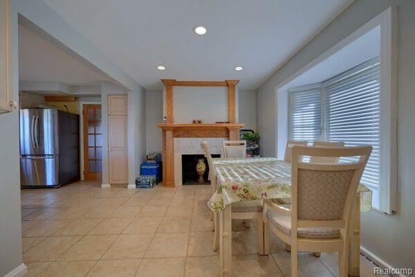 Building Photo - 3340 Windcroft St