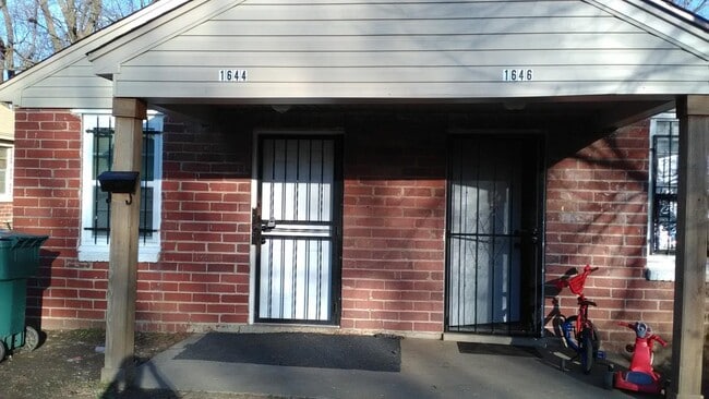 Building Photo - 1646 S Orleans St