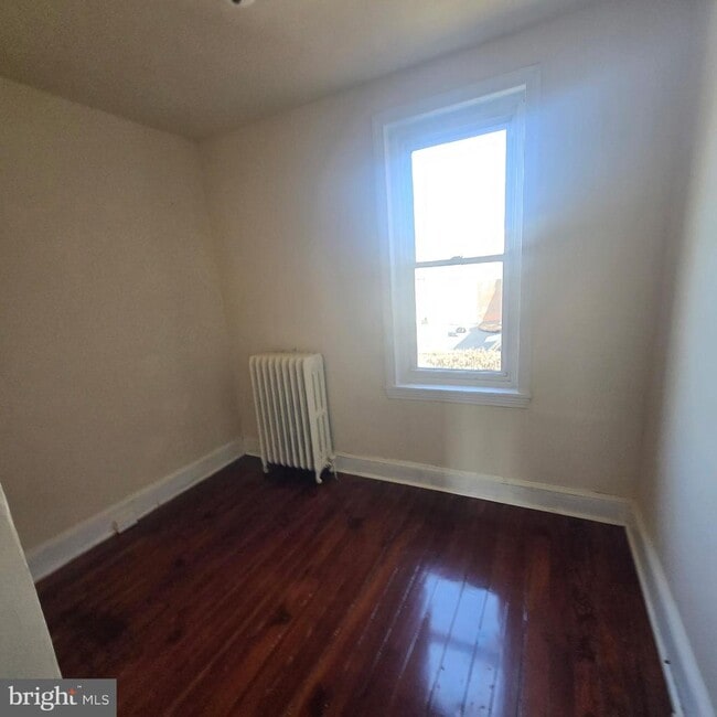 Building Photo - 1523 Ruan St