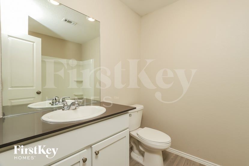 Building Photo - 5196 Fowler Crst