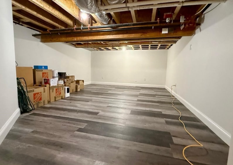 Building Photo - 7 Lily Pond Ln