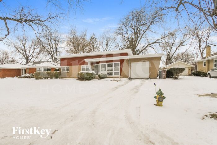 Building Photo - 848 Braemar Rd