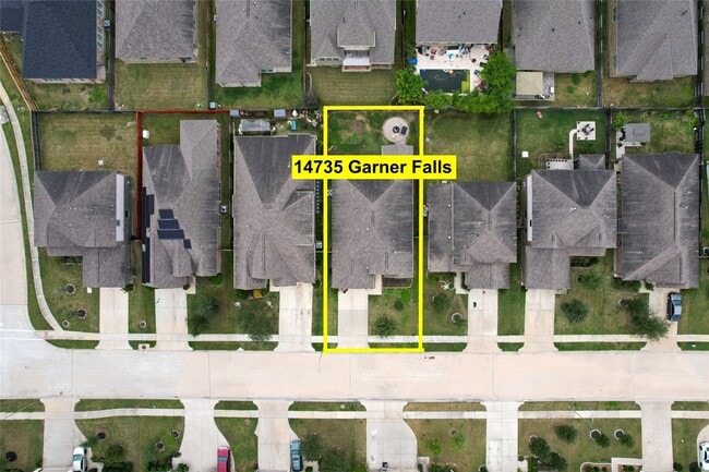 Building Photo - 14735 Garner Falls Trl