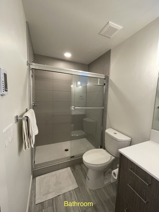 Building Photo - 1724 11th Ave