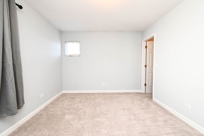 Building Photo - 5495 Chapel Hill