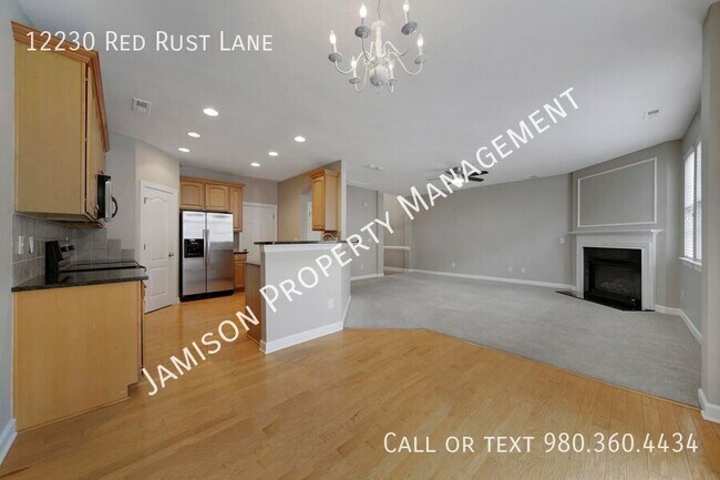 Building Photo - 12230 Red Rust Ln