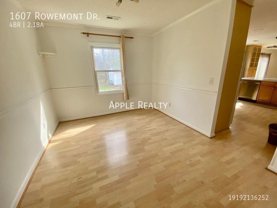 Building Photo - 1607 Rowemont Dr