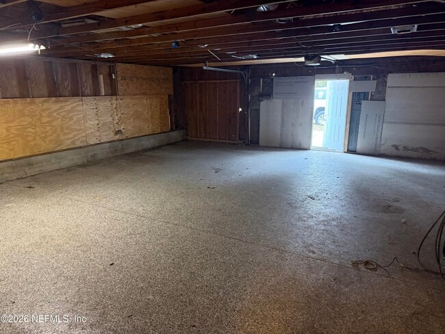 Building Photo - 3255 CR 208