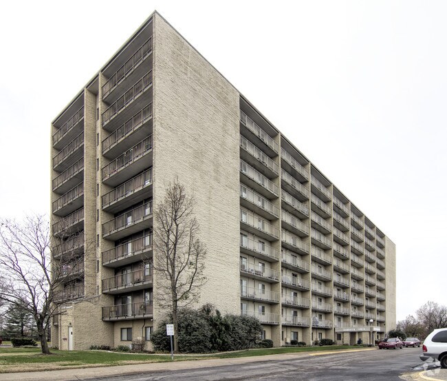Grandview Tower Apartments 1000 Fulton Pky Evansville IN 47710