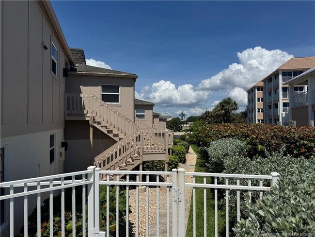 Building Photo - 1501 NE Ocean Blvd
