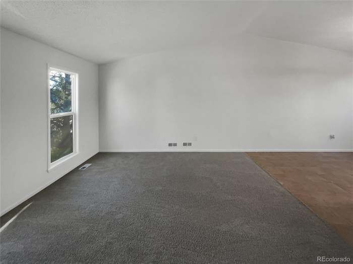 Building Photo - 10131 Routt St