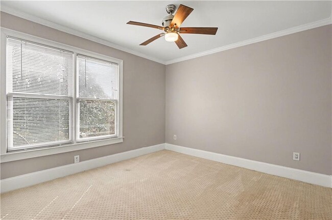 Building Photo - 1917 N Decatur Rd