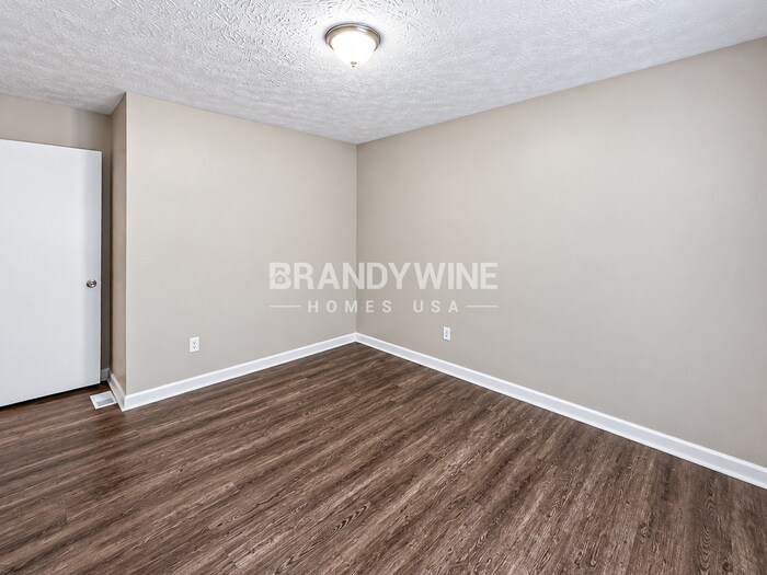 Building Photo - 8932 Raven Dr