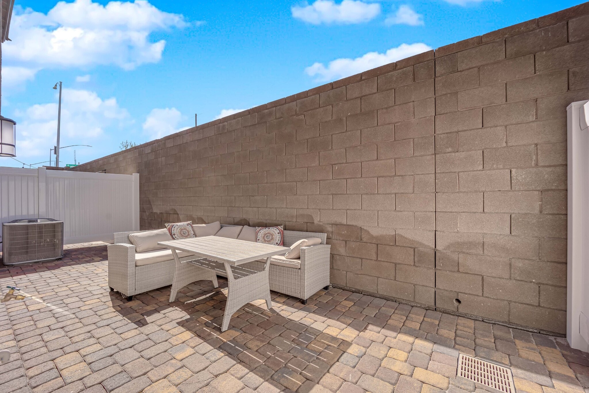 Private Backyard - 247 Oliver Peak Ave