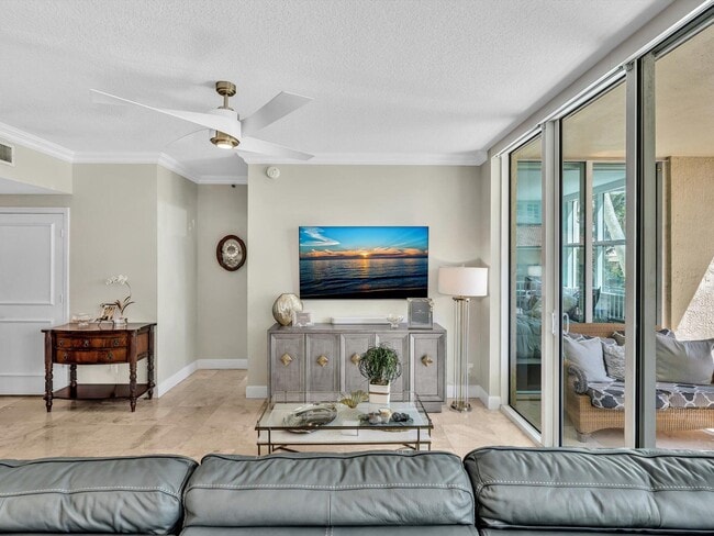 Building Photo - 3720 S Ocean Blvd