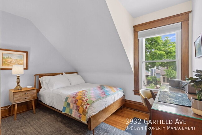 Building Photo - 3932 Garfield Ave