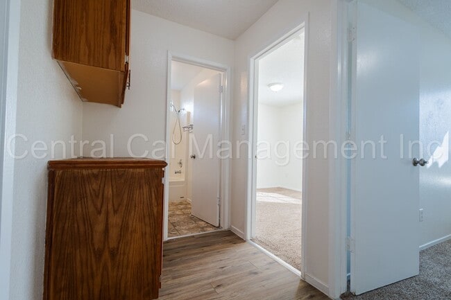 Building Photo - 3 Bedroom, 2 Bath Home - $2095 per month!