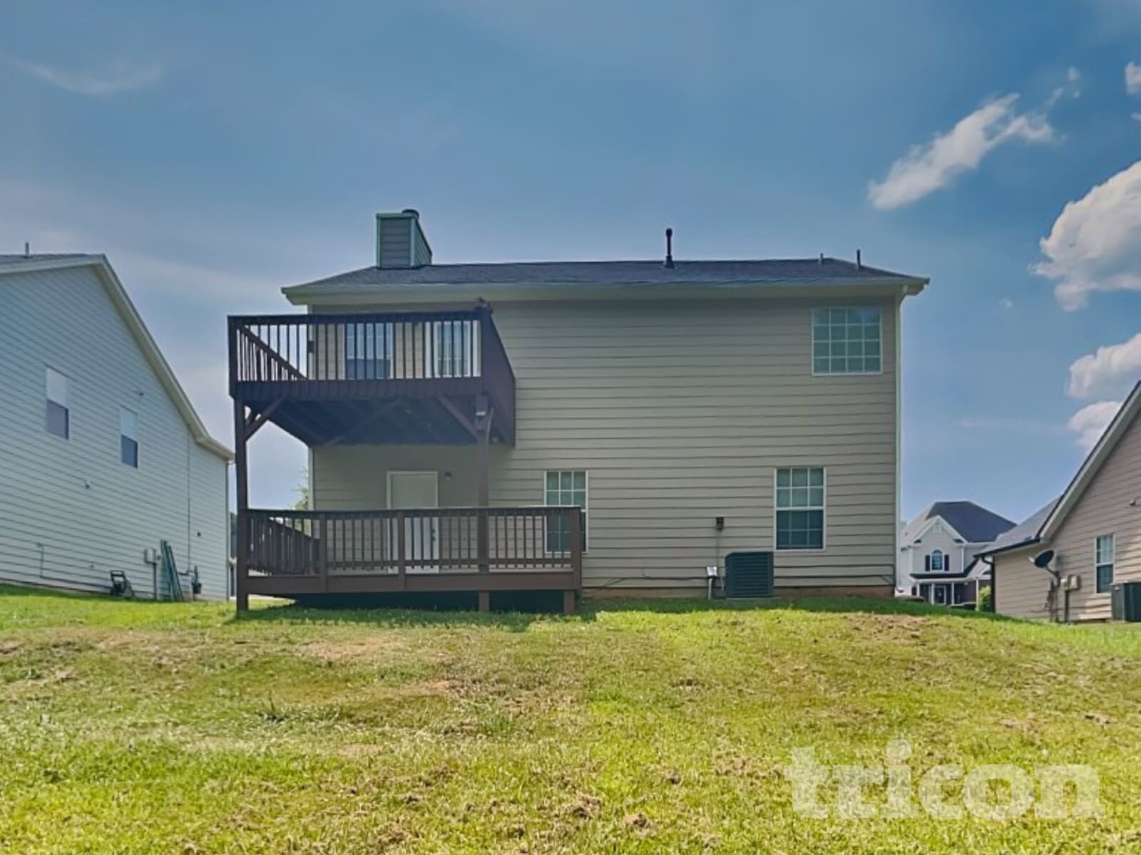 Building Photo - 240 Kings Cove