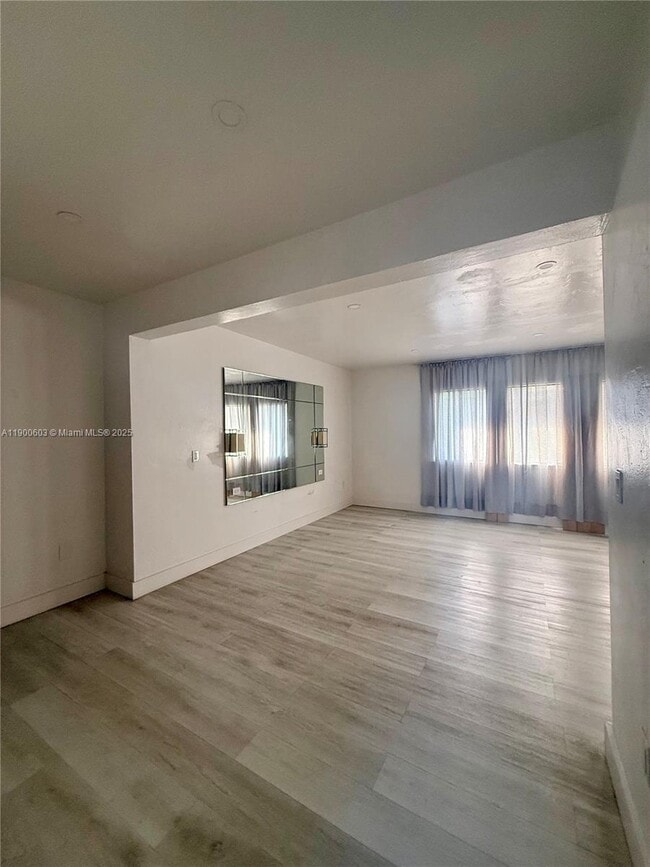 Building Photo - 7600 Dickens Ave