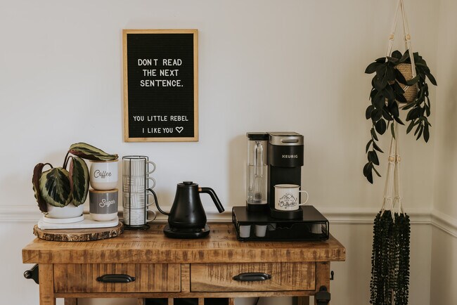 Building Photo - 10804 Trojan Hill Dr