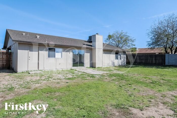 Building Photo - 6935 W Palo Verde Ave