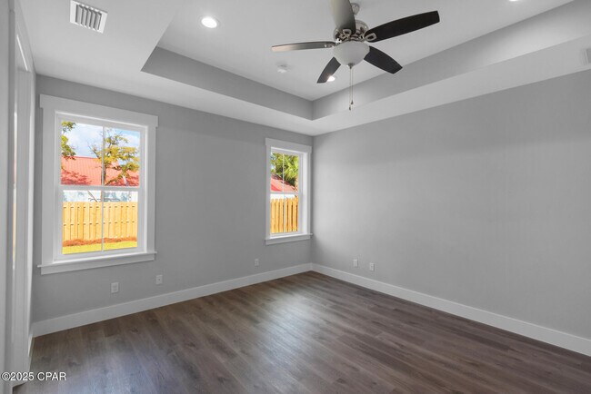 Building Photo - 8405 Warner Pl
