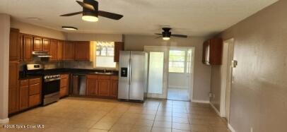 Building Photo - 3060 Avon Ln