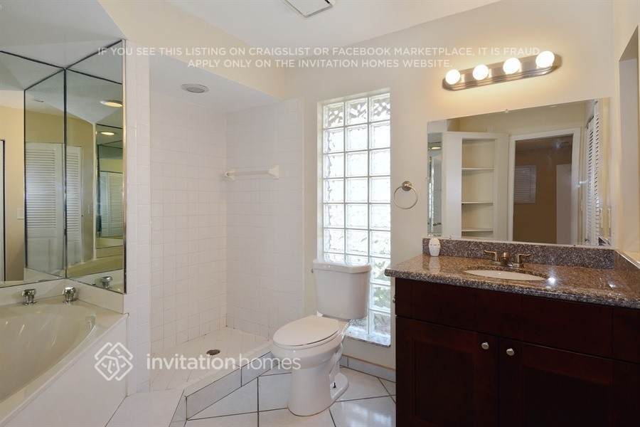 Building Photo - 119 Ponce De Leon St