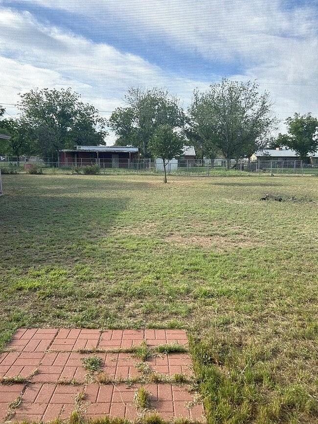 Building Photo - 7730 Sandpiper Way
