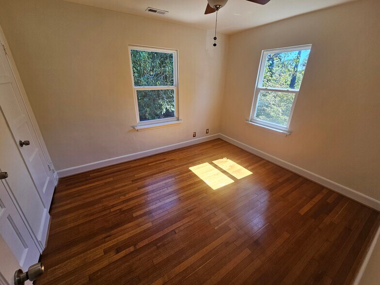 Bedroom 2 - 210 Granby Park