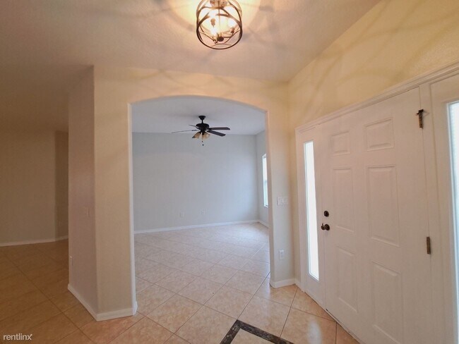 Building Photo - 4 br, 2 bath House - 17 Renfro Ln