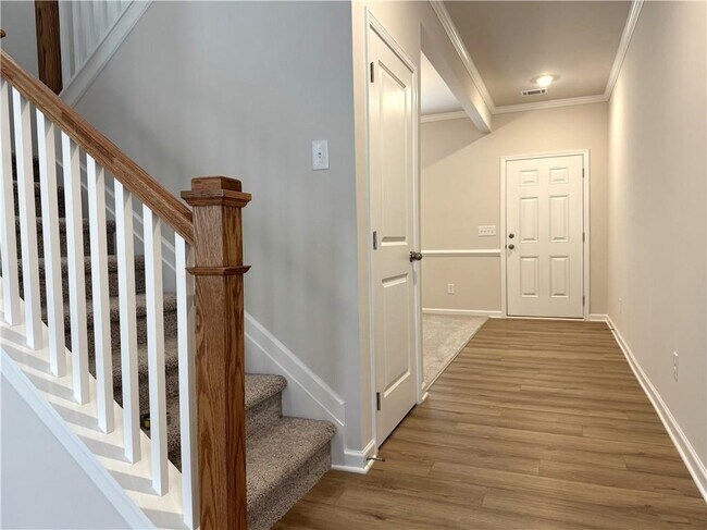 Building Photo - 273 Bloomfield Cir