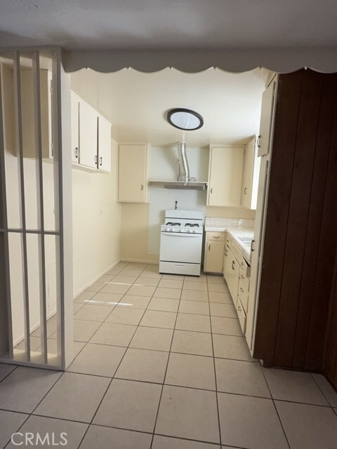 Building Photo - 15221 Redondo Dr