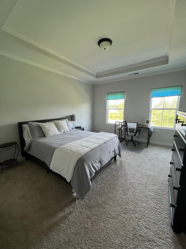 master bedroom (third floor) - 157 Jameson Dr