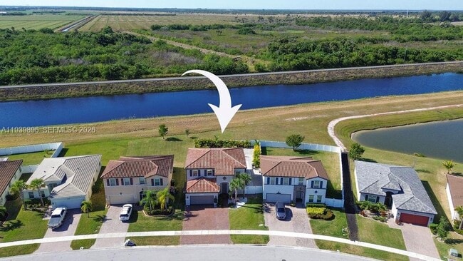 Building Photo - 8175 NW Greenbank Cir