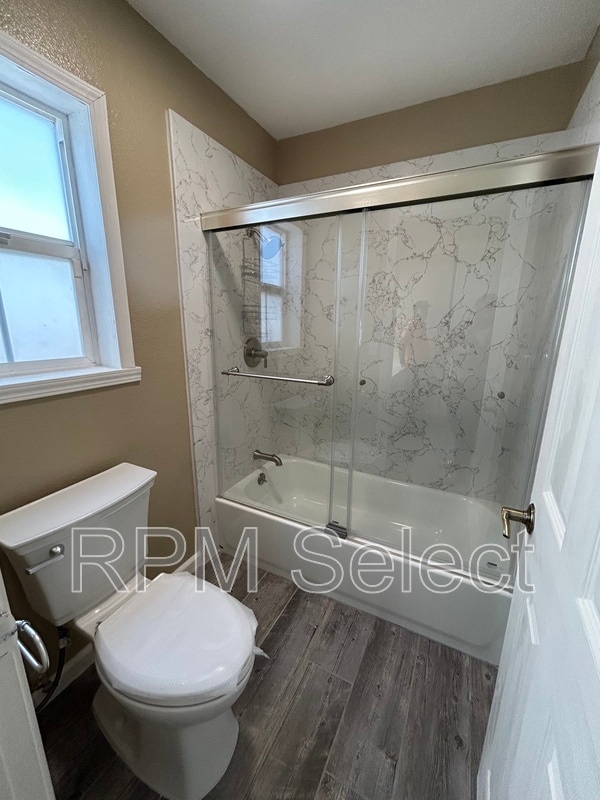 Building Photo - 825 Osprey Way