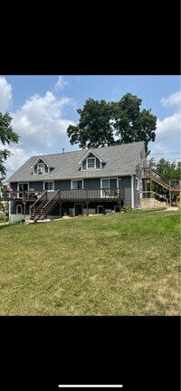 Building Photo - 26244 W Lake Ave