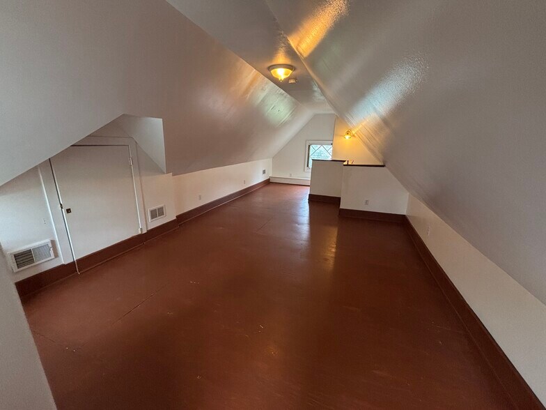 Bedroom #1 - View #1 - 202 3rd St