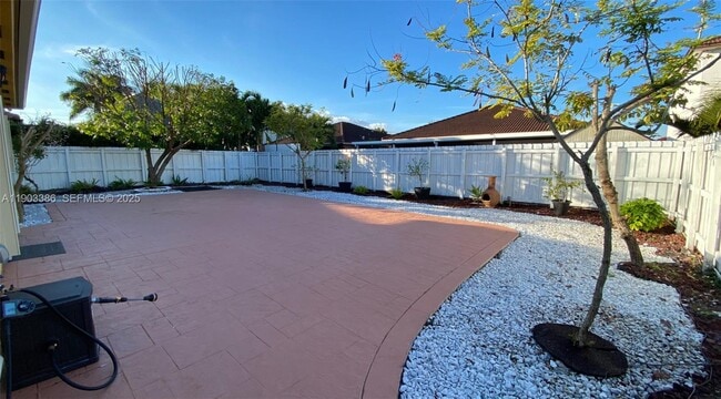 Building Photo - 15585 SW 178th Ln