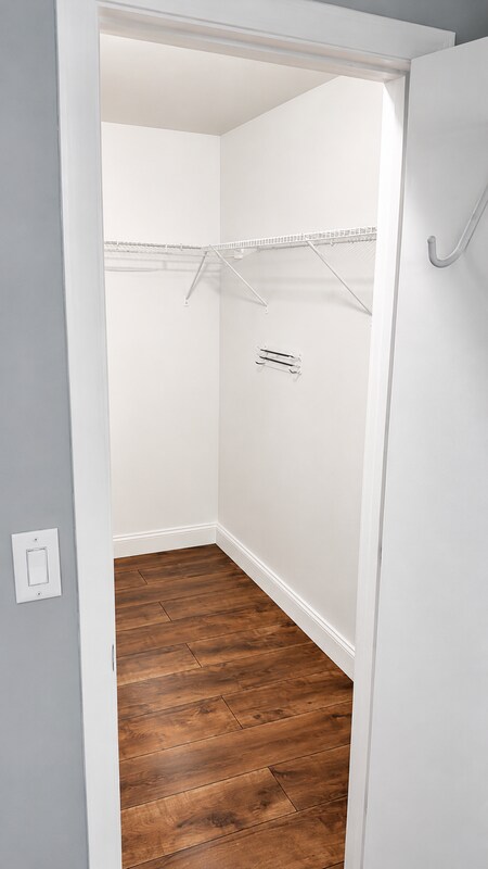 Building Photo - 677 Trace Cir