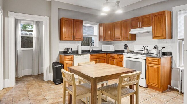 Building Photo - NO FEE Charming Lower Allston Duplex with New Hardwood Floors, Spacious Rooms