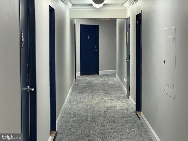 Building Photo - 1801 Clydesdale Pl NW