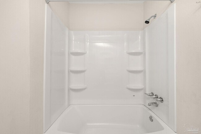 Building Photo - 4490 FL-87